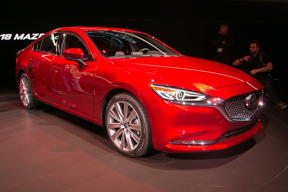 Mazda6 ở tháng 11 vừa qua chỉ bán được 77 xe