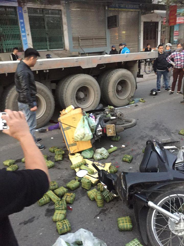 Người phụ nữ tử vong v&igrave; đập đầu v&agrave;o xe container đang đỗ b&ecirc;n đường