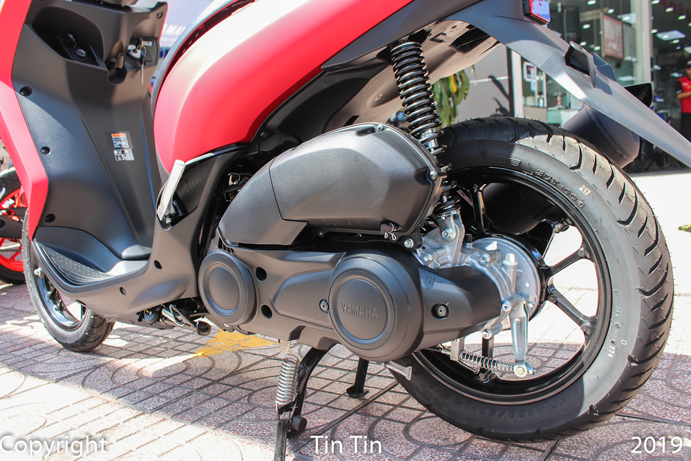  Xe ga Yamaha Lexi 125 được trang bị động cơ SOHC 4 th&igrave;, xi-lanh đơn dung t&iacute;ch 125 ph&acirc;n khối, sản sinh c&ocirc;ng suất tối đa 11,7 m&atilde; lực v&agrave; m&ocirc;-men xoắn cực đại 11,3 Nm