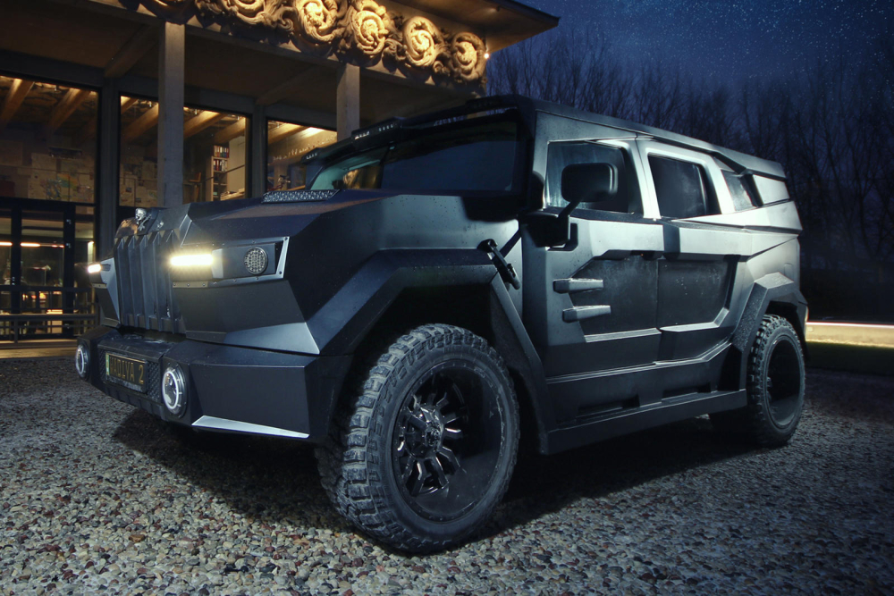 Prombrom Black Stallion là một mẫu xe bọc giáp rất hầm hố dựa trên Hummer H2