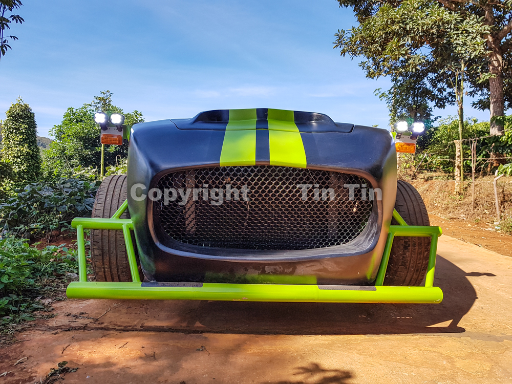 Ch&iacute;nh v&igrave; thế, Văn Kim đ&atilde; quyết t&acirc;m chế ra một chiếc Exomotive Exocet vừa thoả m&atilde;n nhu cầu đam m&ecirc; độ xe cũng như gi&uacute;p c&aacute;c nh&agrave; sưu tập xe tại Việt Nam c&oacute; th&ecirc;m một mẫu xe độc để trưng b&agrave;y.