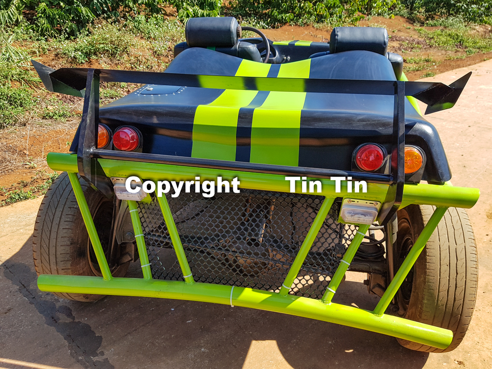 Hiện Văn Kim đang tìm chủ cho chiếc Exomotive Exocet để có kinh phí thực hiện dự án tiếp theo là chế xe Ferrari LaFerrari