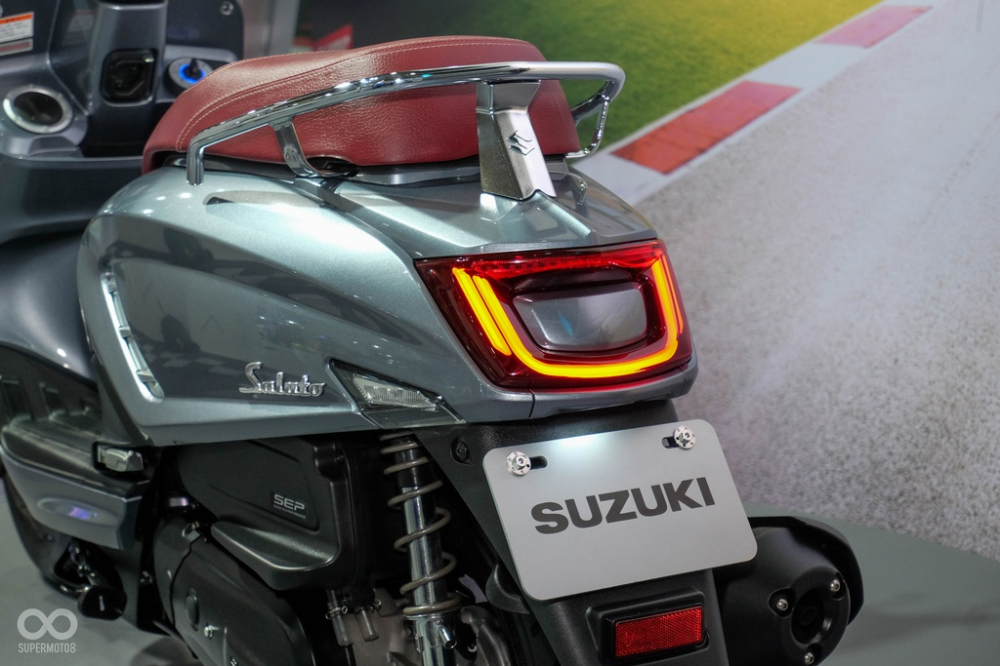 Đuôi xe Suzuki Saluto 125
