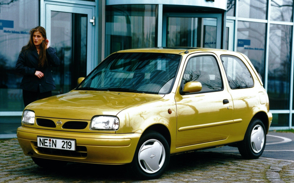 Phía trước của Nissan Micra K11