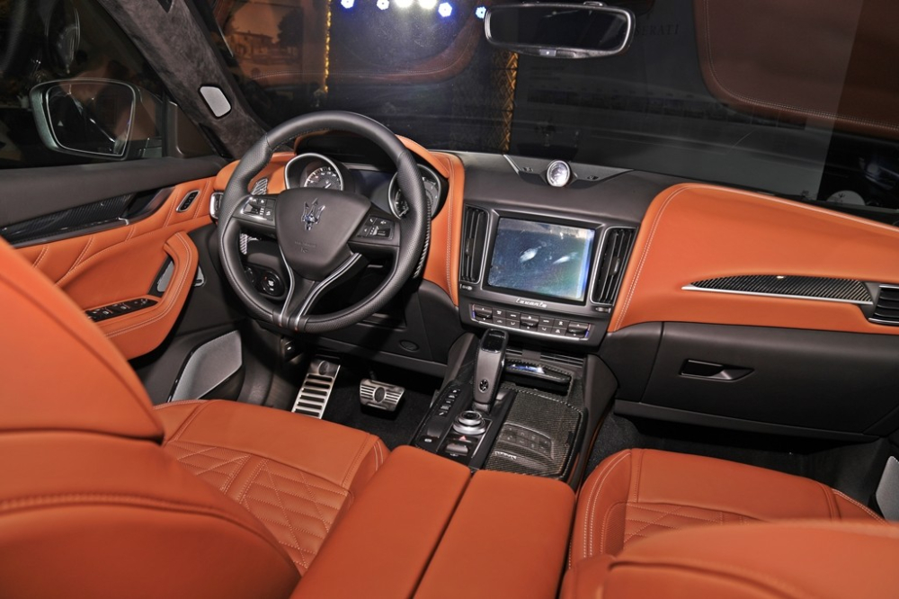 Nội thất của Maserati Levante Trofeo