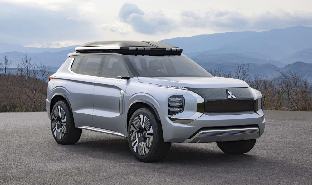 Mẫu xe concept Mitsubishi Engelberg Tourer từng ra mắt đầu năm nay