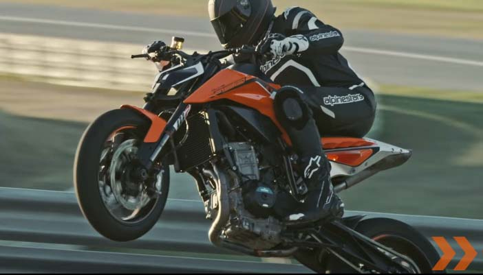 KTM 490 sẽ sở hữu khối động cơ 2 xy-lanh