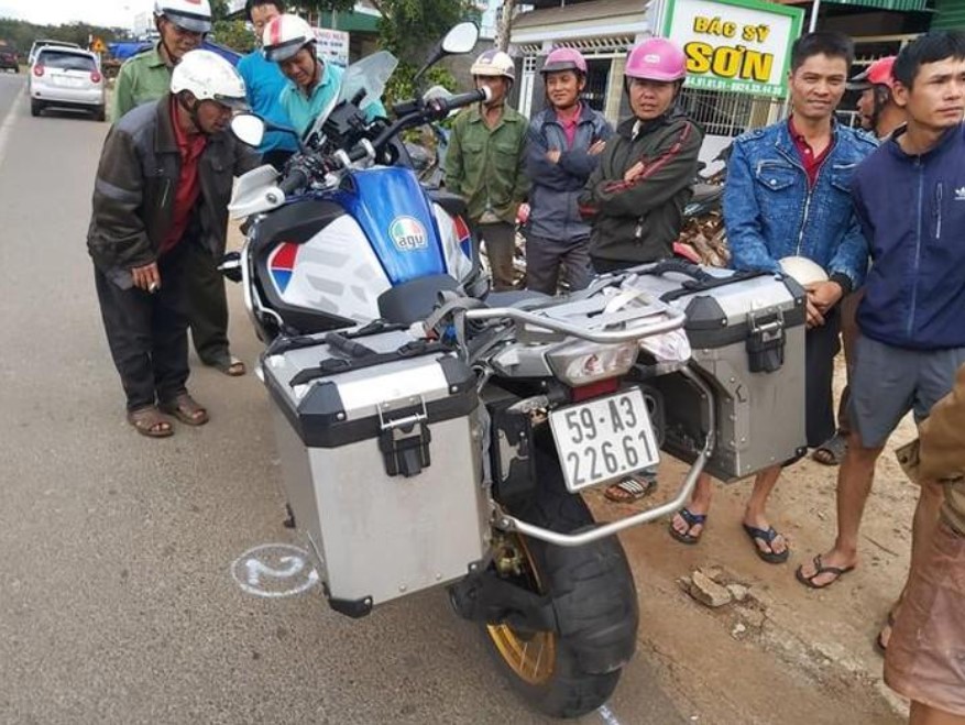 Chiếc mô tô BMW R1250GS gây tai nạn