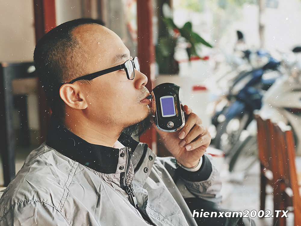 Thử nghiêm độ nồng độ cồn trong hơi thở sau khi ăn hoa quả cho kết quả là 0mg/ml, đủ điều kiện để điều khiển các phương tiện giao thông.