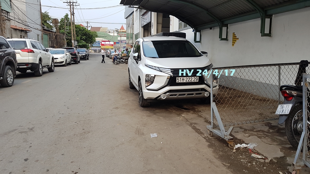 Mitsubishi Xpander c&oacute; gi&aacute; từ 550 triệu đồng tại Việt Nam