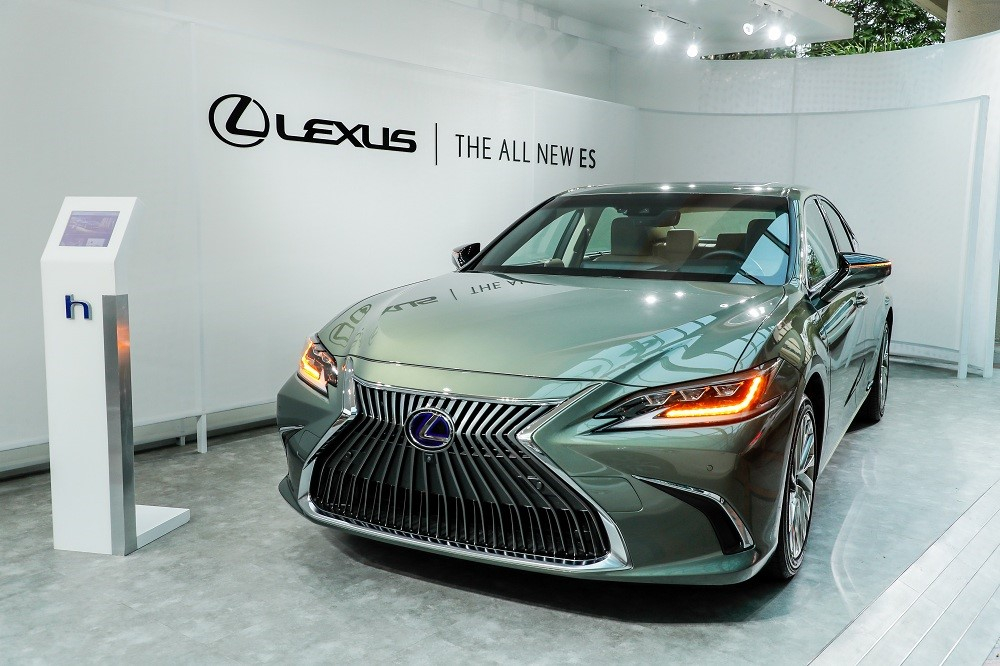 Lexus ES 300h 2020
