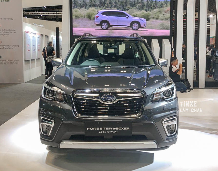 Thiết kế tổng thể ngoại thất của Subaru Forester e-Boxer kh&ocirc;ng kh&aacute;c g&igrave; so với c&aacute;c phi&ecirc;n bản đang b&aacute;n ở Việt Nam