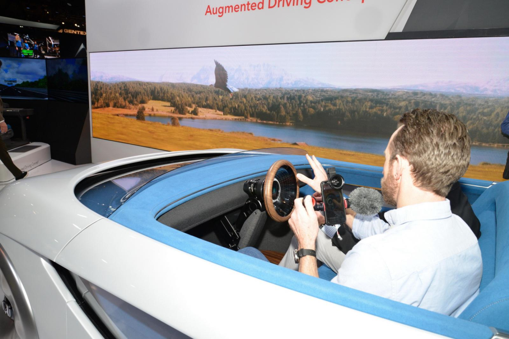 Honda&nbsp;Augmented Driving Concept hướng tới một tương lai của những chiếc xe tự h&agrave;nh