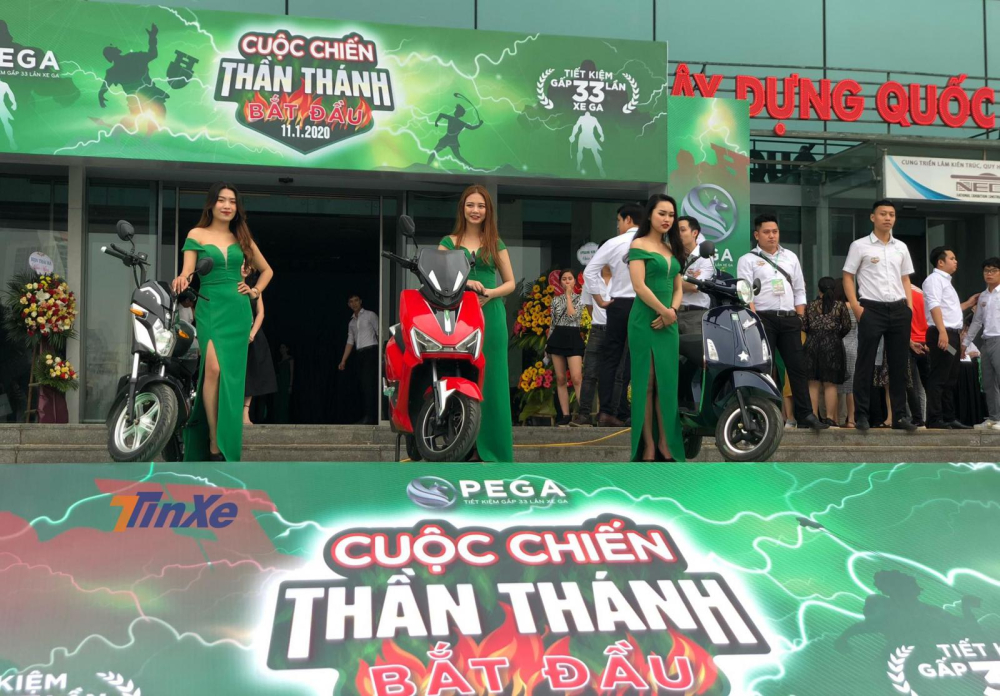 Slogan của Pega tại sự kiện ra mắt xe Pega eSH