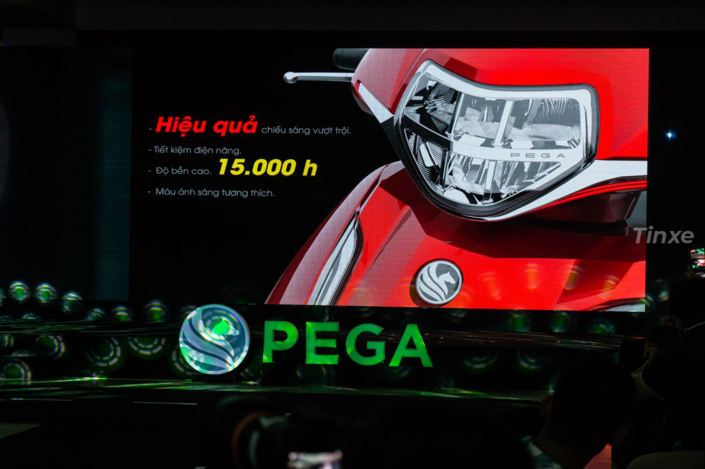 Pega ra mắt xe máy điện eSH tại Hà Nội