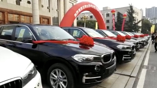 D&agrave;n xe BMW