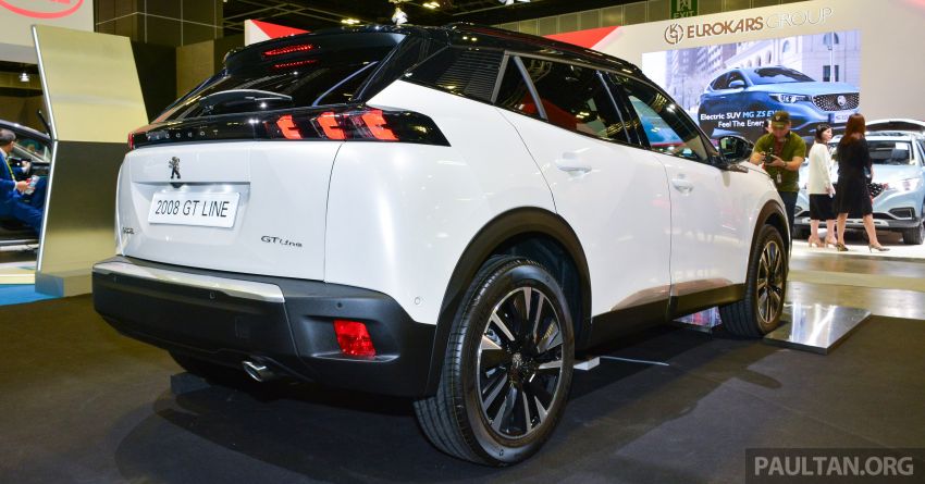 Peugeot 2008 2020 hứa hẹn c&oacute; gi&aacute; kh&ocirc;ng rẻ tại Singapore