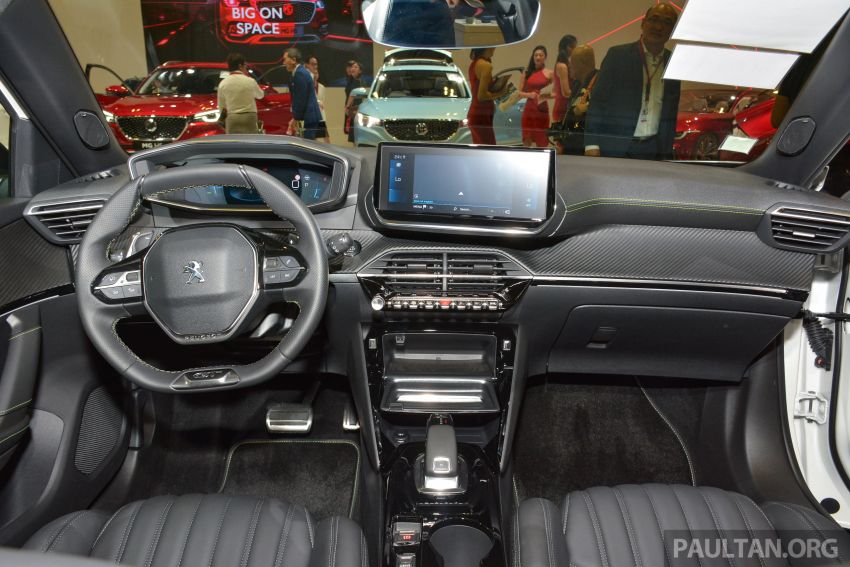 Nội thất b&ecirc;n trong Peugeot 2008 2020