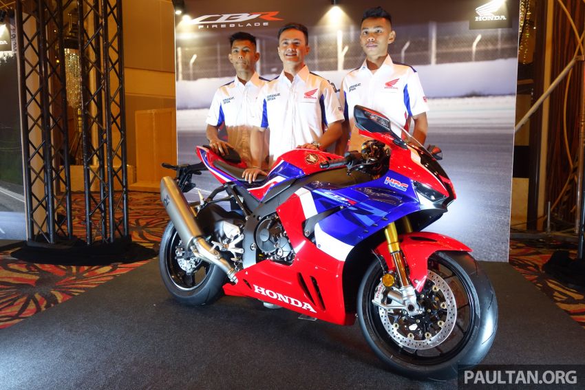 Honda CBR1000RR-R 2020 tại Malaysia c&oacute; gi&aacute; tương đương 1,125 tỷ đồng