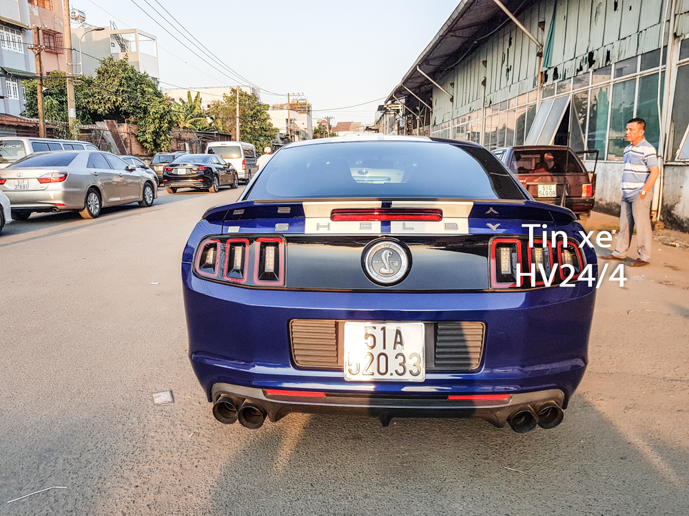 Mức giá để sở hữu Ford Mustang Shelby GT500 đời 2013 độc nhất vô nhị tại Việt Nam lúc mới về nước là không dưới 3,2 tỷ đồng. Mức giá để sở hữu Ford Mustang Shelby GT500 đời 2013 độc nhất vô nhị tại Việt Nam lúc mới về nước là không dưới 3,2 tỷ đồng.