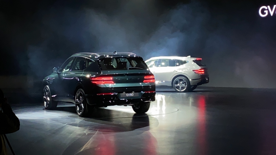 Genesis GV80 2020 có đến 10 túi khí Genesis GV80 2020 có đến 10 túi khí