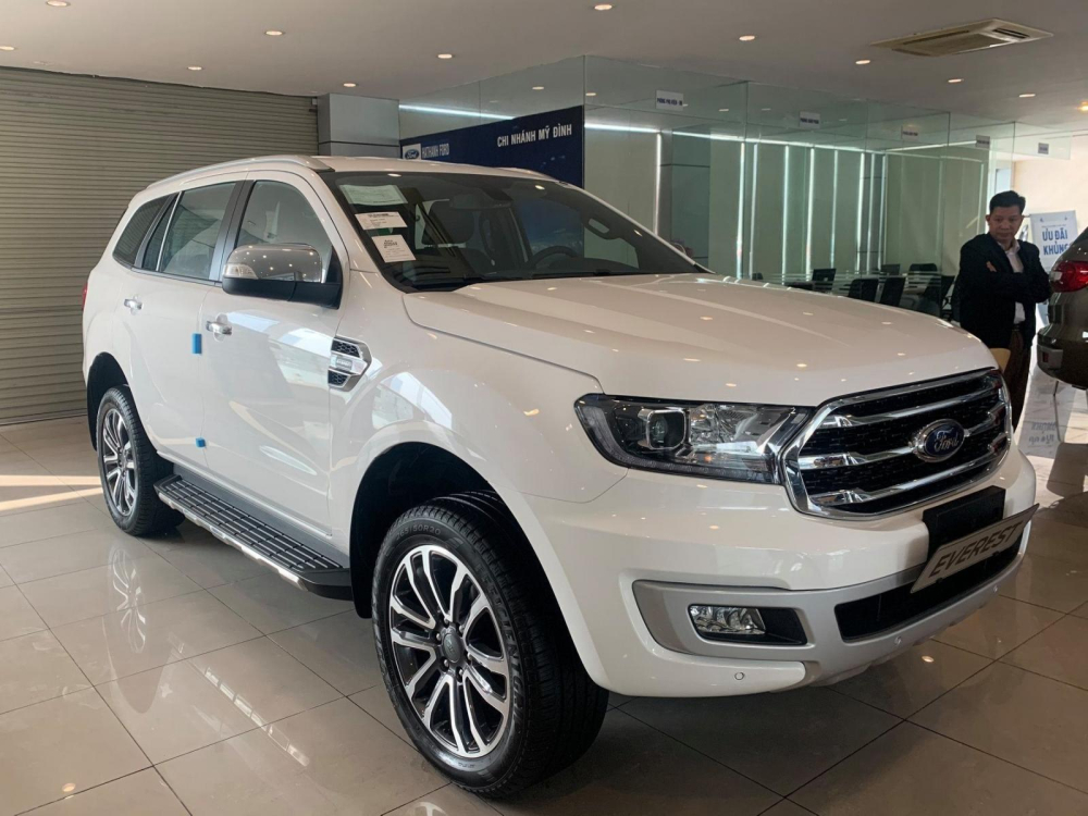 Ford Everest 2020 đ&atilde; về đại l&yacute;