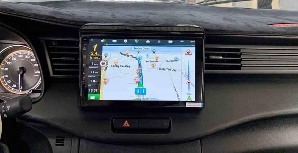 M&agrave;n h&igrave;nh k&iacute;ch cỡ 10 inch bắt mắt hơn loại 6,2 inch cũ
