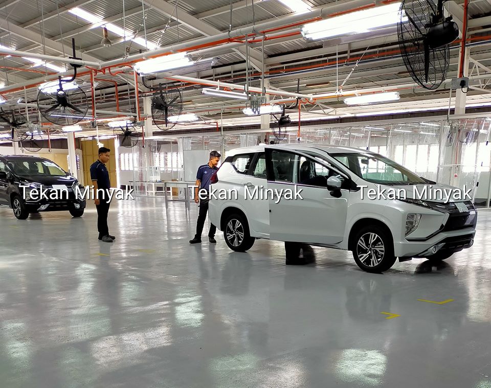 H&igrave;nh ảnh Mitsubishi Xpander 2020 chụp trong nh&agrave; m&aacute;y
