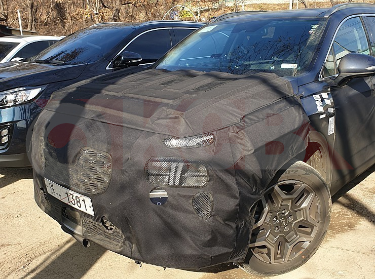 Hyundai Santa Fe phi&ecirc;n bản mới xuất hiện tr&ecirc;n đường thử tại H&agrave;n Quốc