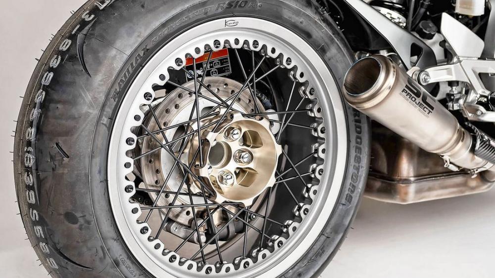 Bộ niềng Kineo cực đẹp Bộ niềng Kineo cực đẹp