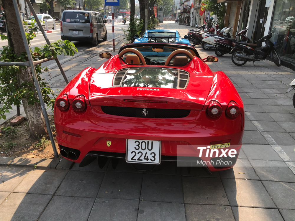 Chiếc Ferrari F430 Spider này đã theo chủ nhân của Lamborghini Gallardo LP570-4 Superleggera được hơn 5 năm