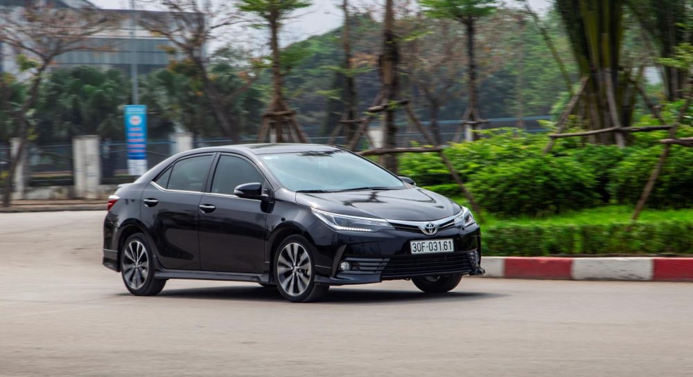 Toyota Corolla Altis