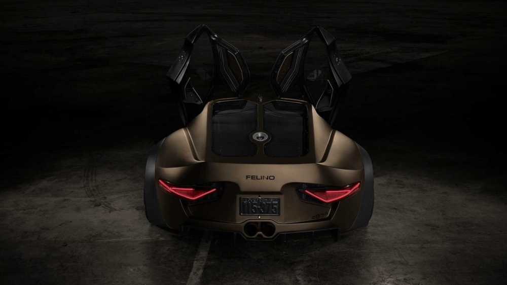 Ph&iacute;a sau&nbsp;của si&ecirc;u xe Felino CB7R