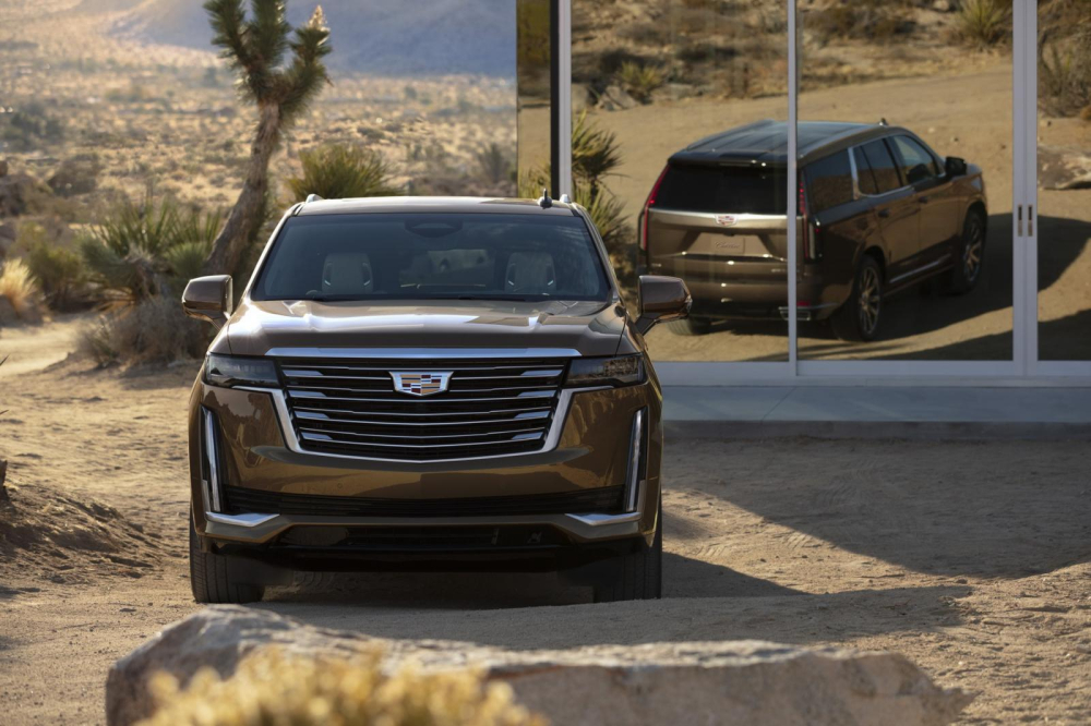 Cận cảnh thiết kế đầu xe của Cadillac Escalade 2021