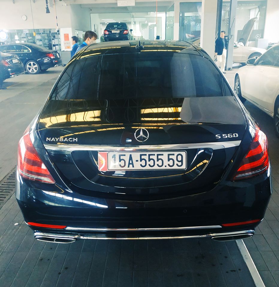 Trong biển số này của chiếc Mercedes-Maybach S560 đời 2019 ở Hải Phòng có đến tận năm con số 5 Trong biển số này của chiếc Mercedes-Maybach S560 đời 2019 ở Hải Phòng có đến tận năm con số 5
