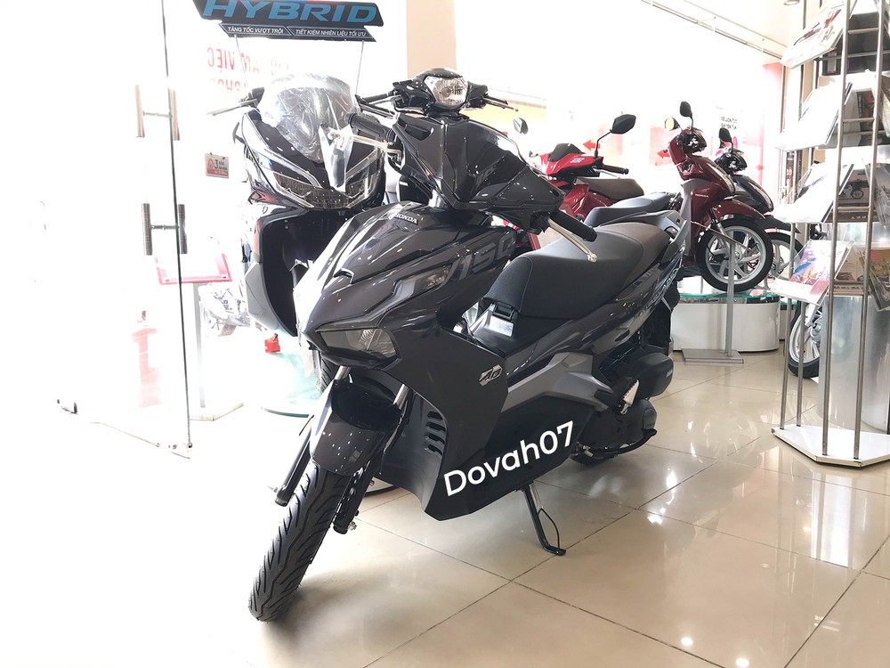 Xe ga Honda Air Blade tại đại lý