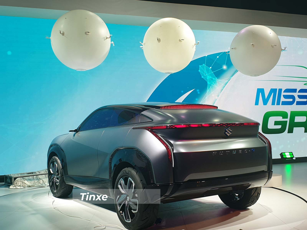 Cụm đèn hậu khá ấn tượng của Suzuki Futuro-e