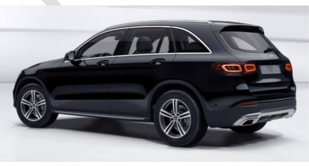 Đèn hậu của Mercedes-Benz GLC 200 2020 có thiết kế mới khá bắt mắt