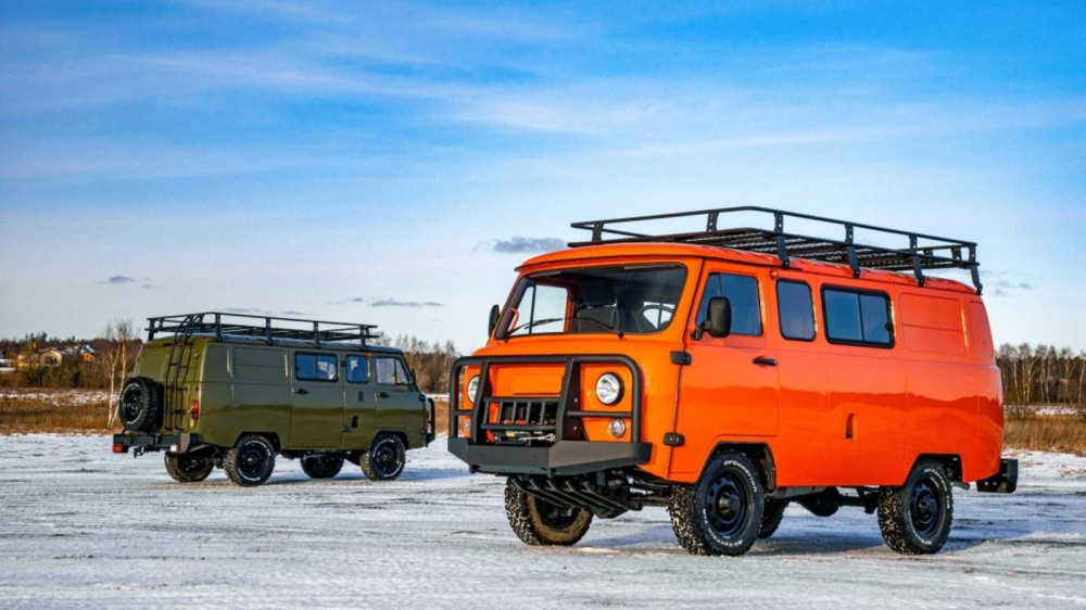 UAZ SGR Expedition là một mẫu xe van off-road thực dụng