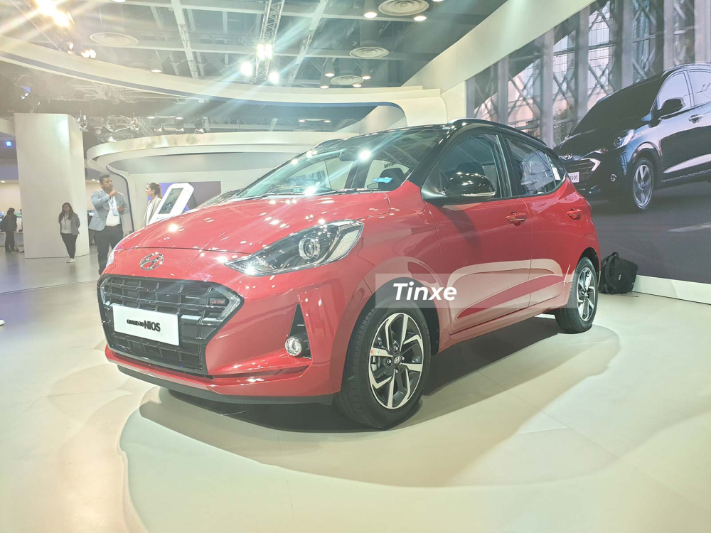 Hyundai Grand i10 Turbo 2020 được trang bị lưới tản nhiệt m&agrave;u đen
