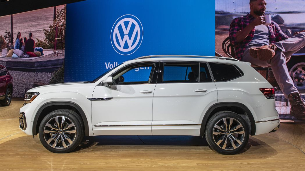 Volkswagen Atlas 2021 d&agrave;i hơn 76 mm so với phi&ecirc;n bản cũ