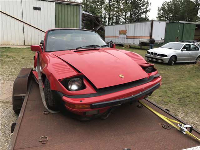 Chiếc Porsche 911 Turbo &lsquo;Slant Nose&rsquo; Cabriolet đời 1988 hiện đang được rao b&aacute;n tr&ecirc;n eBay