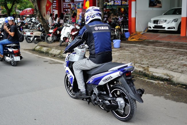 Xe m&aacute;y chưa gắn biển số sẽ kh&ocirc;ng được lưu th&ocirc;ng