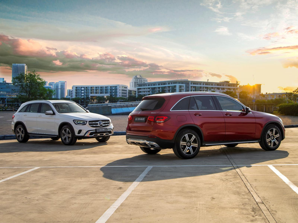 So với thế hệ cũ, Mercedes-Benz GLC 200 2020 được trang bị động cơ mới mạnh mẽ hơn