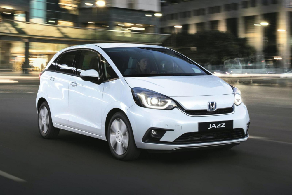 Thiết kế đầu xe tròn trịa của Honda Jazz 2020 Thiết kế đầu xe tròn trịa của Honda Jazz 2020