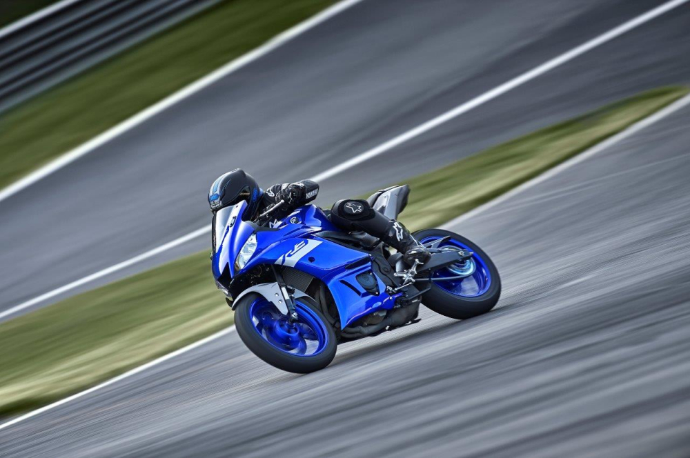 Sẽ ra sao nếu chiếc sport bike Yamaha R25/R3 được trang bị động cơ 3 xylanh