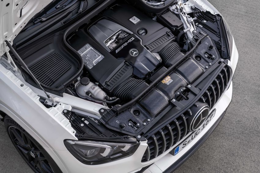 Động cơ V8 4.0L tích hợp công nghệ EQ Boost