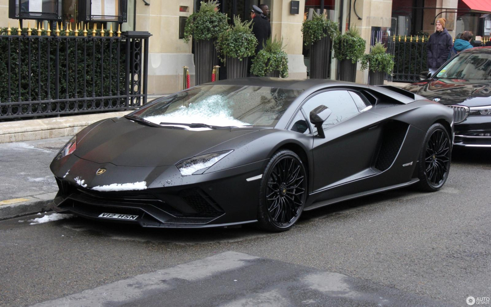Lamborghini Aventador S LP740-4 có công suất lên đến 740 mã lực Lamborghini Aventador S LP740-4 có công suất lên đến 740 mã lực