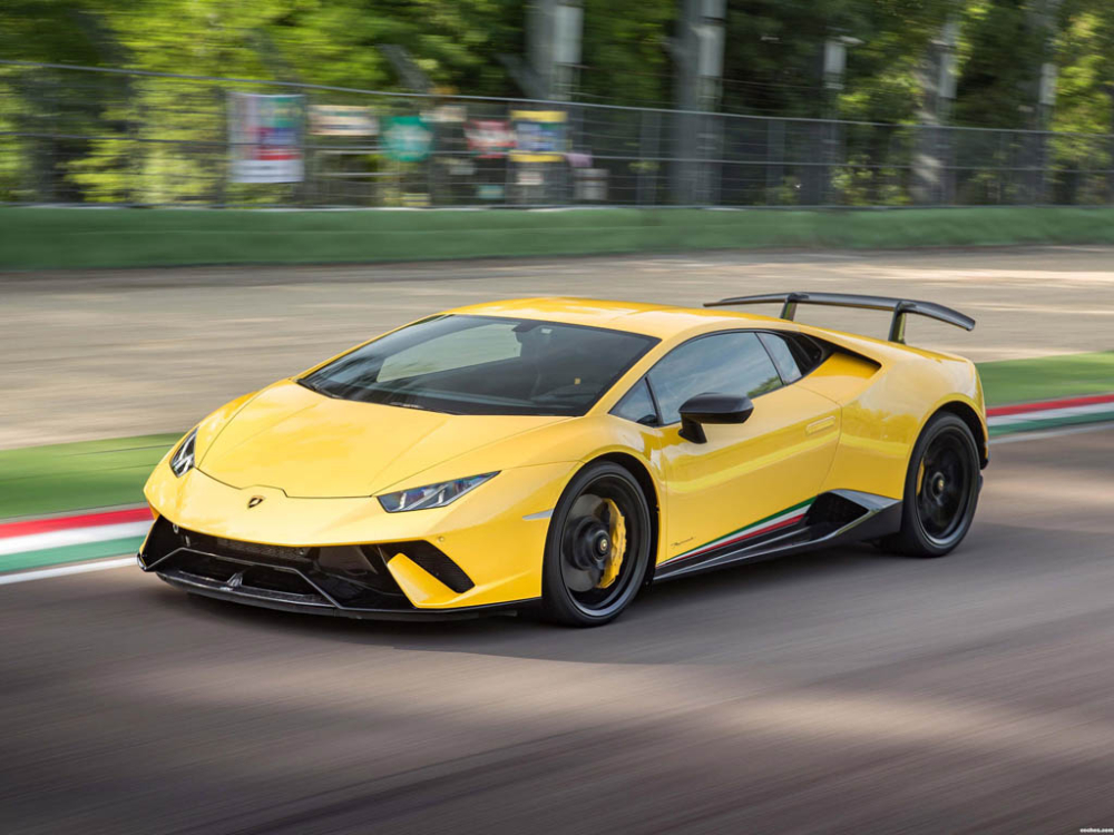Vẻ đẹp của siêu xe Lamborghini Huracan Performante