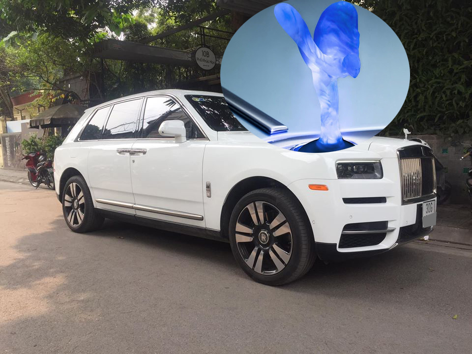  Xe c&oacute; trang bị logo Spirit of Ecstasy bằng chất liệu polycarbonate